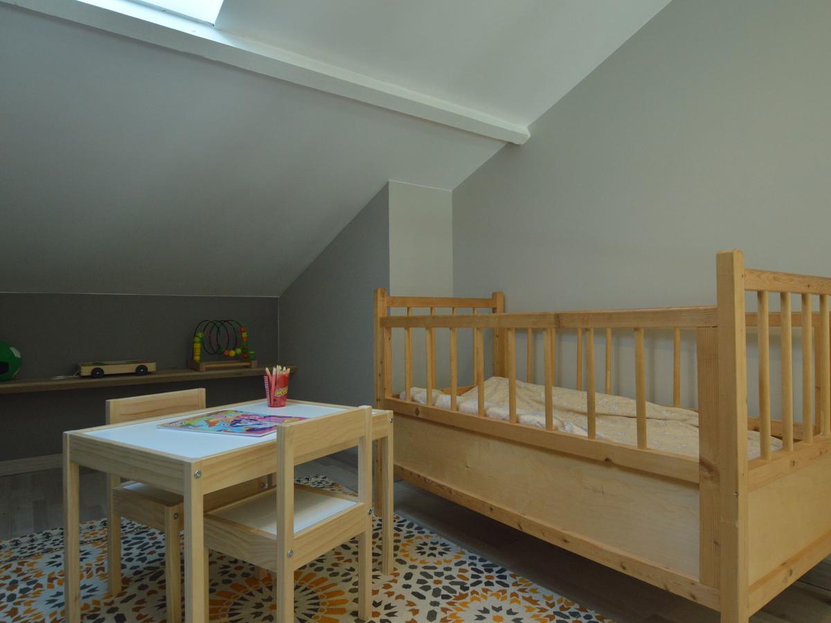 Quaint Cottage In Mont Near High Fens Nature Park 말메디 외부 사진