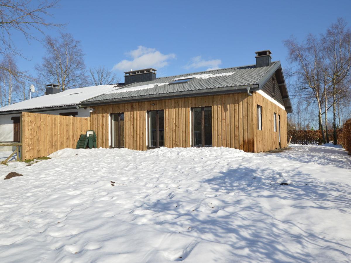 Quaint Cottage In Mont Near High Fens Nature Park 말메디 외부 사진